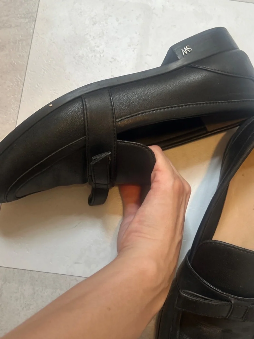 Stuart Weitzman good minor
